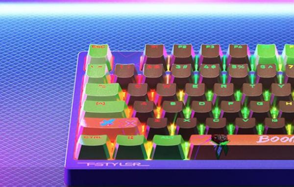 双飞燕FS98机械键盘潮玩大师IP联名款评测：炫酷的外形，舒适的手感